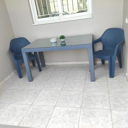 Nickthegreekapartment Galatás エクステリア 写真