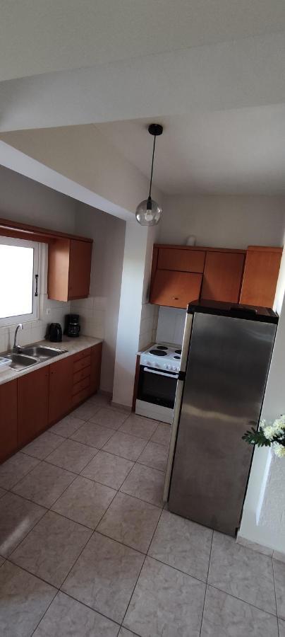 Nickthegreekapartment Galatás エクステリア 写真