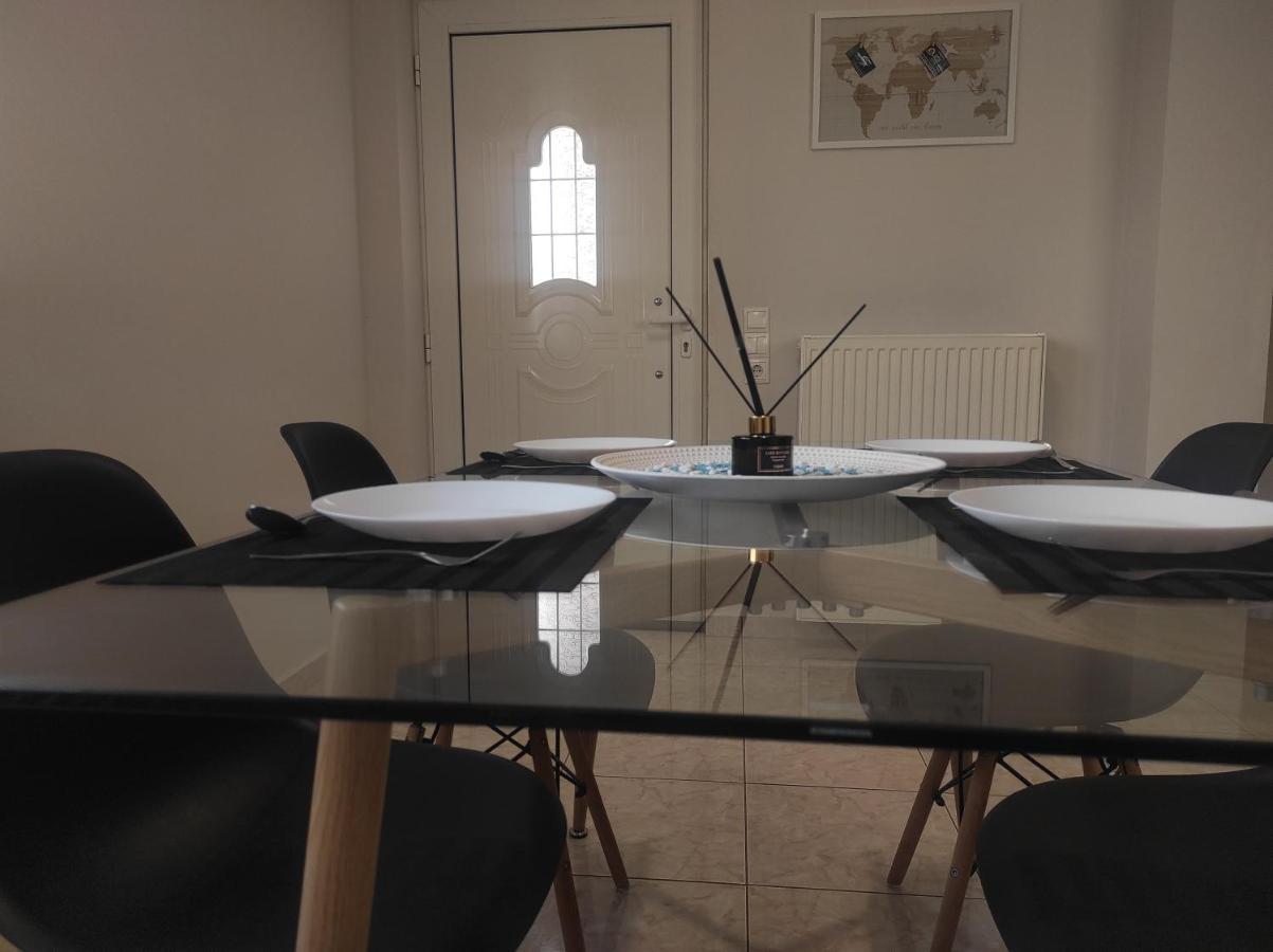 Nickthegreekapartment Galatás エクステリア 写真