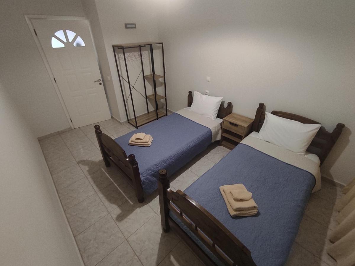 Nickthegreekapartment Galatás エクステリア 写真